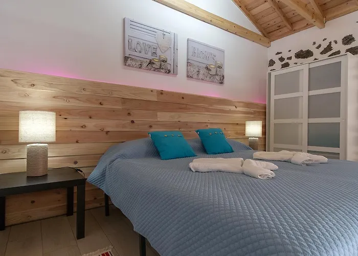 Holiday home Casa Do Bica Sao Roque do Pico